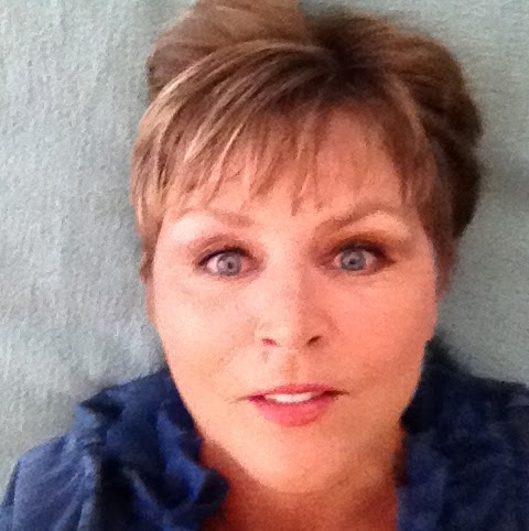 Barbara Hanson Photo 18