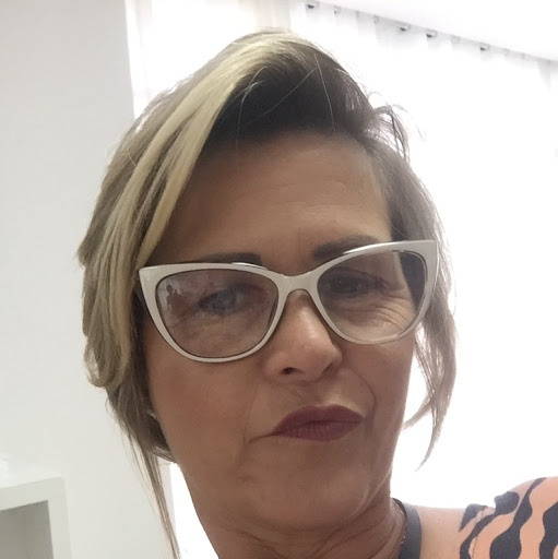 Sandra Schmitz Photo 29