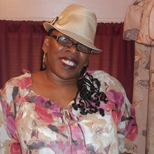Stephanie Adair Photo 18