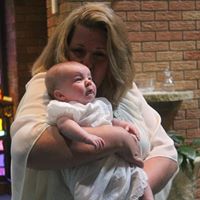 Lisa Redmond Photo 37