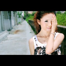 Ling Han Photo 14