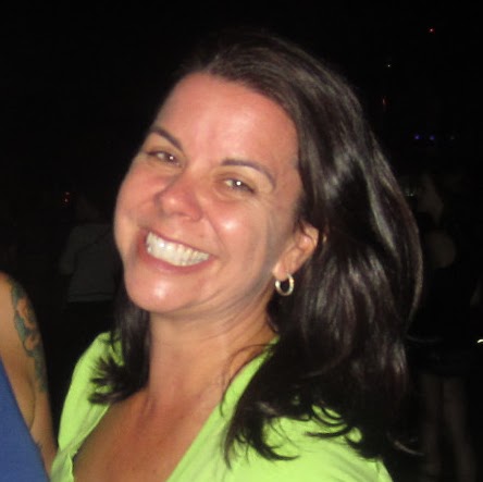 Lori Blackburn Photo 27