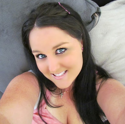 Shannon Taylor Photo 41