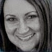 Julia Bingham Photo 3