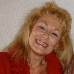 Gina Dean Photo 21