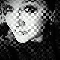Joanna Steele Photo 9