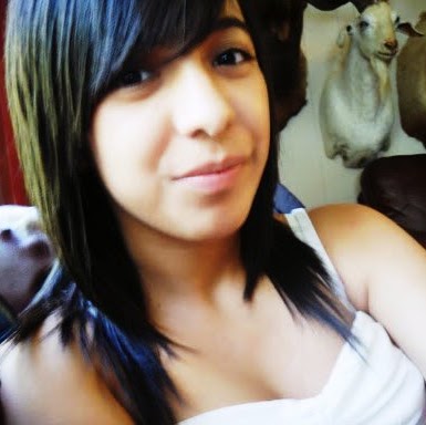 Stephanie Robles Photo 45