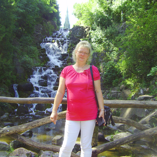 Jacqueline Berger Photo 9