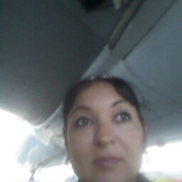 Gina Acosta Photo 34