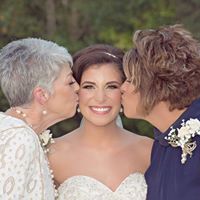 Jodi Perry Photo 15