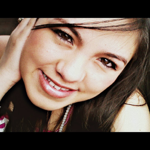 Amy Mendez Photo 11