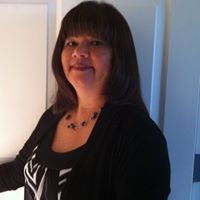 Debra Luna Photo 9