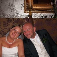 Suzanne Halliday Photo 4