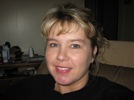 Kelly Cooper Photo 53