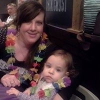 Kari Lowe Photo 6
