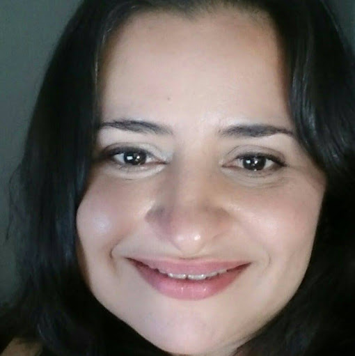 Ana Andrade Photo 5