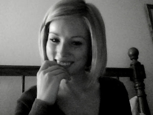Jessica Hartz Photo 21