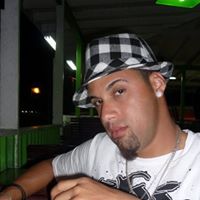 Eric Lozada Photo 16