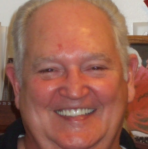 Gene Lewis Photo 16