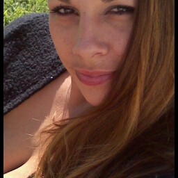 Robyn Webb Photo 12