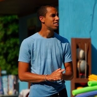Aaron Ross Photo 27
