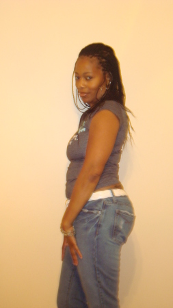 Yolanda Johnson Photo 16