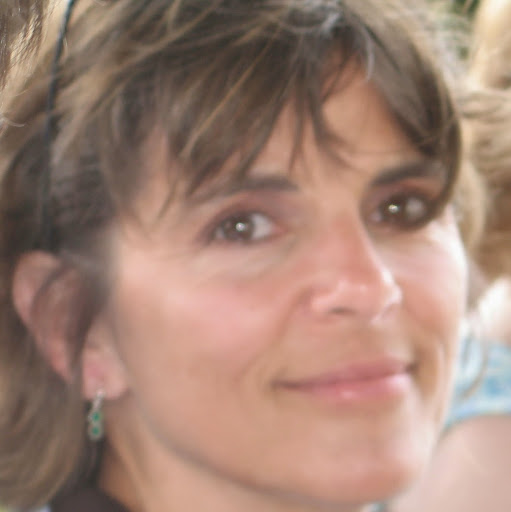 Susan Reed Photo 40