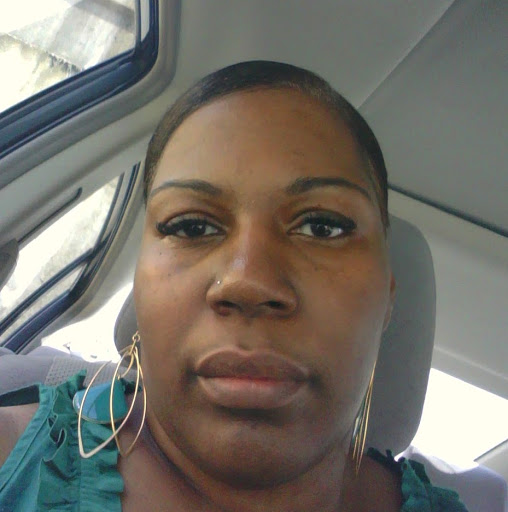 Latonya Martin Photo 27