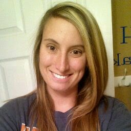 Samantha Floyd Photo 26