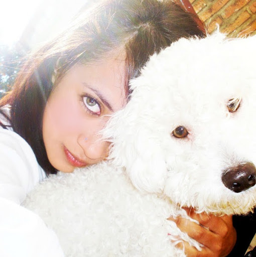 Leyla Rodriguez Photo 11