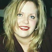 Michele Lindstrom Photo 5