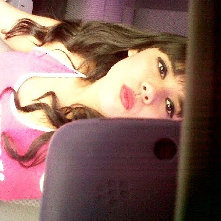 Melissa Velazquez Photo 8