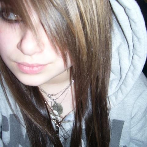 Alison Weaver Photo 19