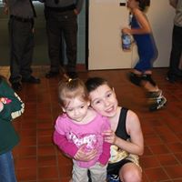 Vickie Larson Photo 11