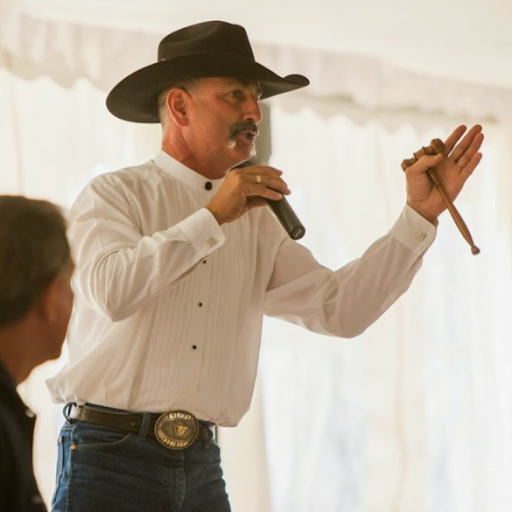 Anthony Mendoza Photo 3