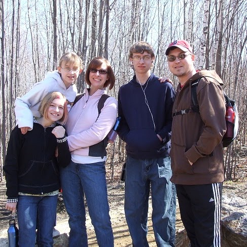 Jennifer Howell Photo 8