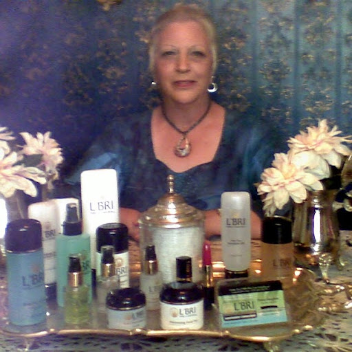 Diana Vaughan Photo 35