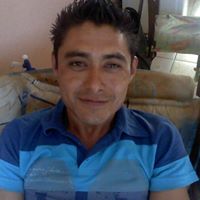 Roberto Padilla Photo 35