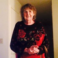 Lois Stevens Photo 11