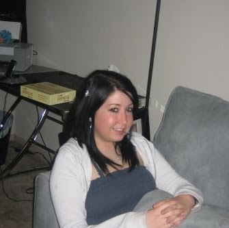 Emily Hurst Photo 28