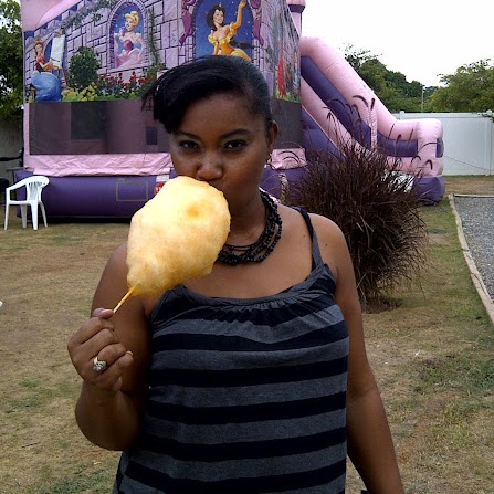 Diana Spence Photo 34