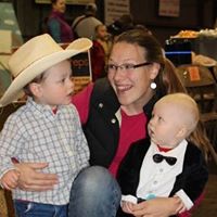 Teresa Lantz Photo 30
