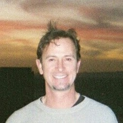 Roger Davis Photo 9