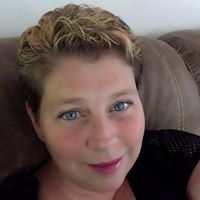 Stephanie Gee Photo 28