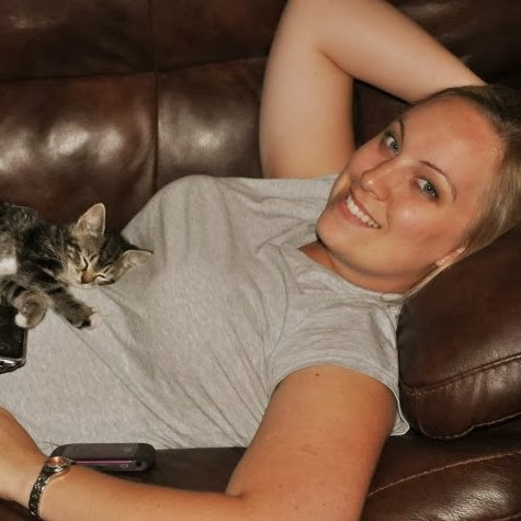 Tina Quick Photo 17