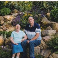 Susie Yoder Photo 15