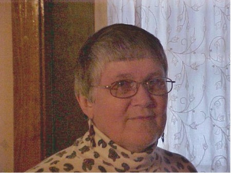 Elizabeth Wade Photo 27