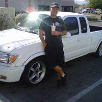 Justin Skinner Photo 25