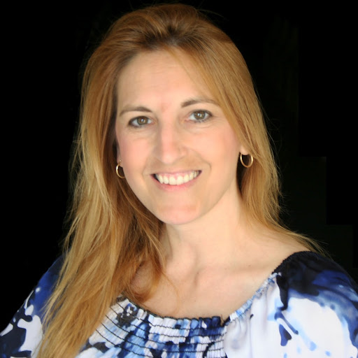 Lisa Salinas Photo 23