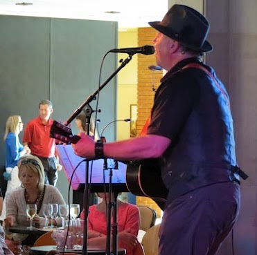 David Howie Photo 33